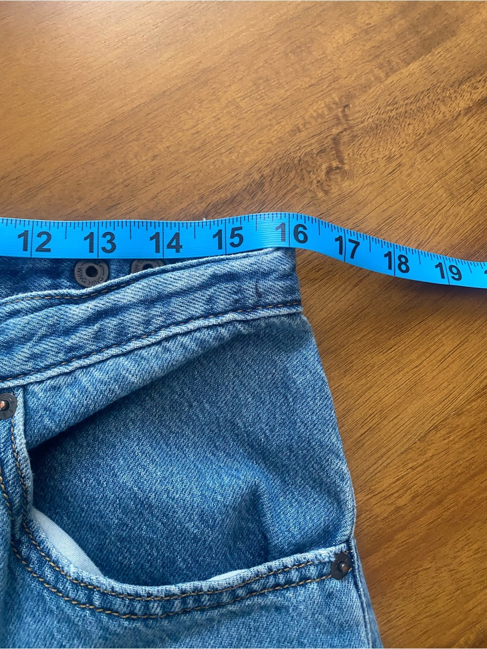 Levi's Cinch Baggy Jeans - Light Blue Size 31 - Picture 10 of 13
